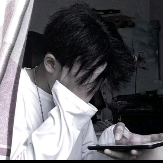 晚安不是安头像