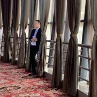 乘风破浪的锦鲤头像