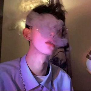 莱毅科技网创头像