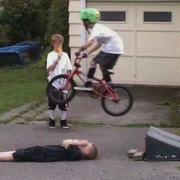 不难的个人资料头像