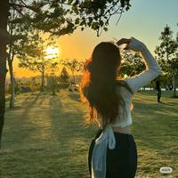一丝不苟醋溜滑板头像