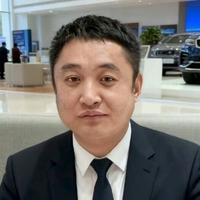 吉利汽车辛辉头像