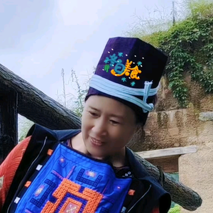 吃货书虫头像