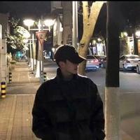 康子dong头像