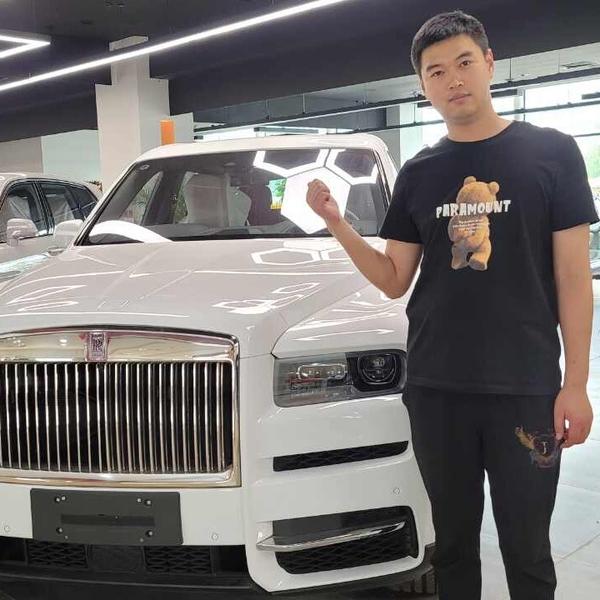 宝哥儿说车头像