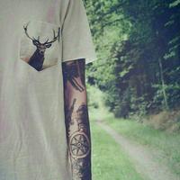 唯见月寒来煎人寿头像