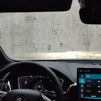 无云天空1980头像