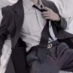 酒酒音乐街头像