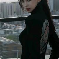 原野上潇洒放风筝头像