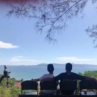 光凸凸奥特曼头像