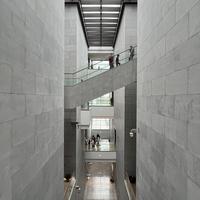 三千里路日和月头像
