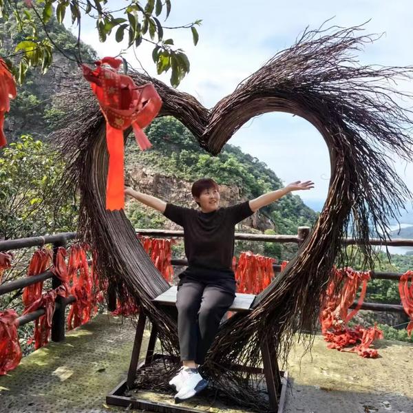 火中奋勇前行头像