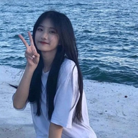 ye狼的女人头像