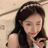 静静子180头像