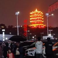 路亚听风说头像