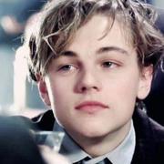 拥抱太阳的个人资料头像