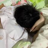 小六在路上头像