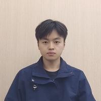 深蓝汽车邱封越头像