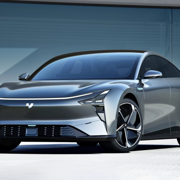 悠闲小车神头像