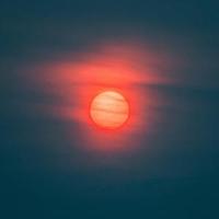 悠闲希拉里8X6S头像