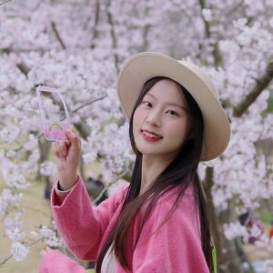 桃子Zoey