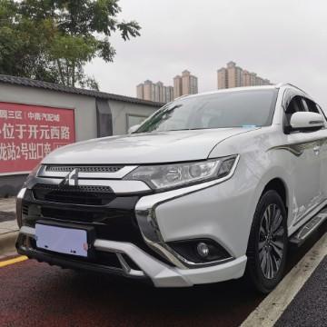 众鑫车行王先生头像