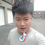 毕先森。头像