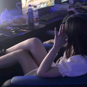阡陌话天下头像