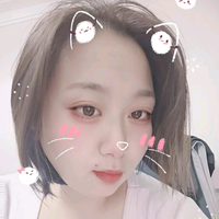 小韩爱讲车头像