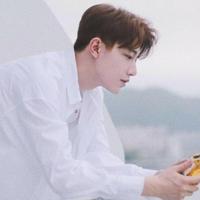 愿与孤独为伴头像