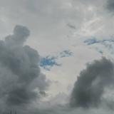 淋雨是种心情头像
