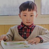 Aa一个人476头像