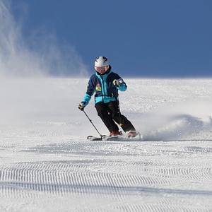 今天滑雪了吗？（甘露山城建热雪奇迹约课）头像