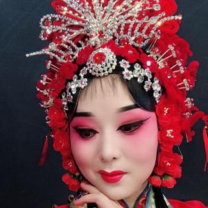 青年演员梦梦头像