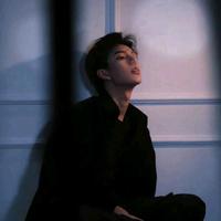 勇往直前的旭日gks头像