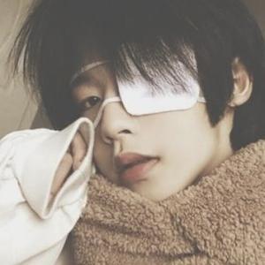 优美星星Hi头像