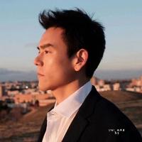 张先生不止是个老师头像