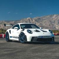 亿万富大佬头像