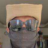 脚踩一片绿头像