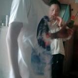 王磊头像