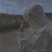 Ly_Undefined的个人资料头像