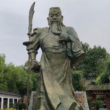 A何柏呈头像