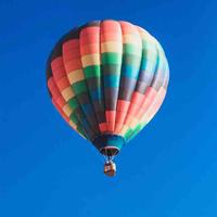 不会取昵称的小伙头像