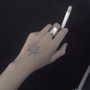 用户5787922205363的个人资料头像