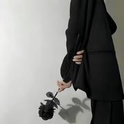 海底藏匿月光的个人资料头像